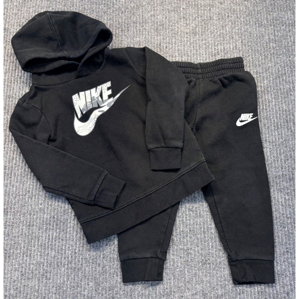 Nike Toddler Boys 3T Black Fleece Hoodie and Joggers Sweatpant Set 2 Piece